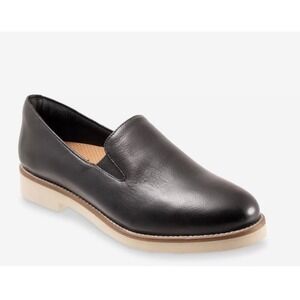 SoftWalk Black Leather Slip‎ On Loafers S2268-1 Womens 10.5W Comfort Shoes